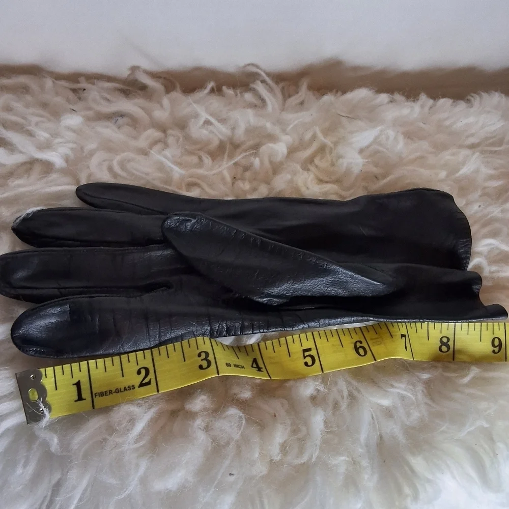 Vintage Art Deco Design Black Leather Mid arm  Gloves M